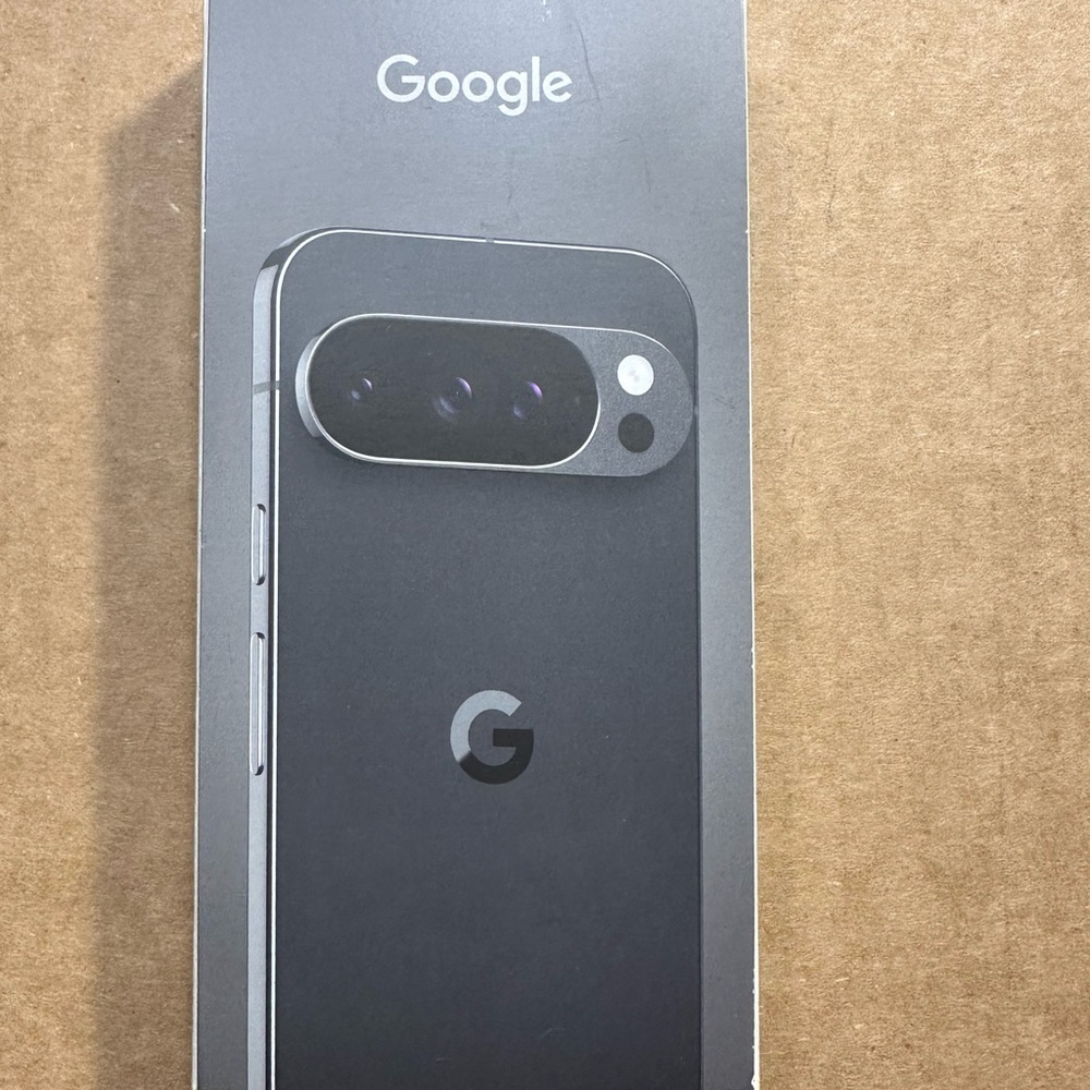 Google Pixel 10 Pro 128 GB Unlocked New Sealed Unopened
